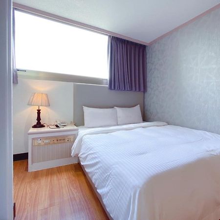 Chrysler Hotel 타이베이 외부 사진